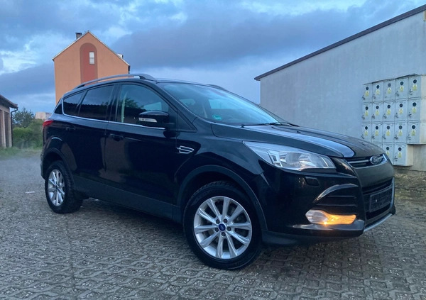 Ford Kuga cena 53900 przebieg: 200366, rok produkcji 2015 z Woźniki małe 301